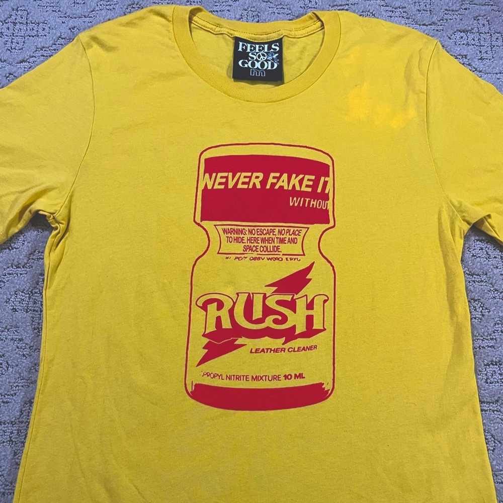 🎸 '22 Rush Band The Twilight Zone Canned Lyrics Clean Yellow Limited Edition Tee